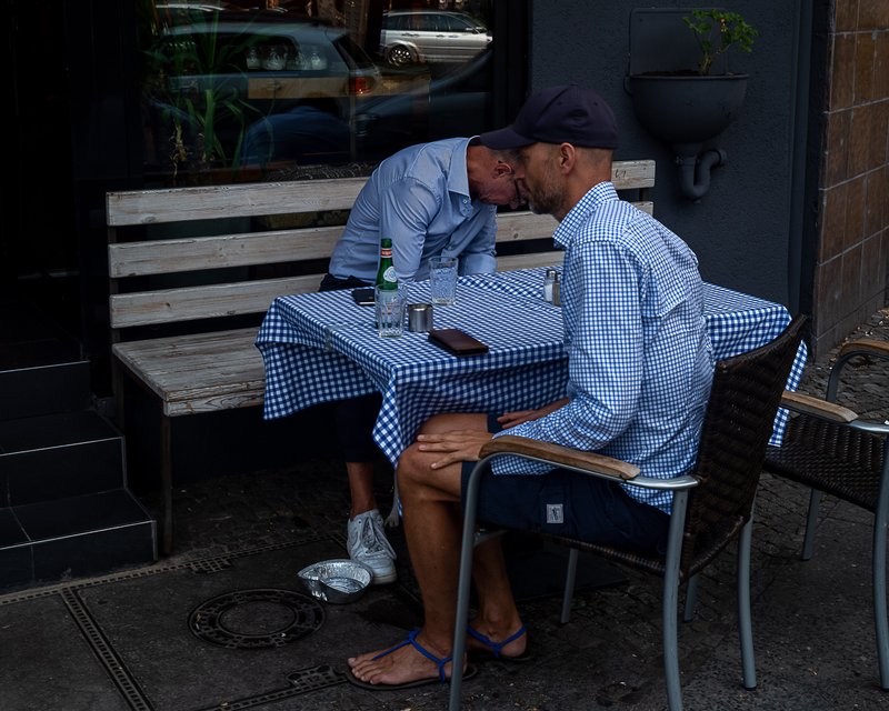 Jean-Pierre Damen urban and street photography - 681E0A4E-8936-411E-87A3-79EA20C28861