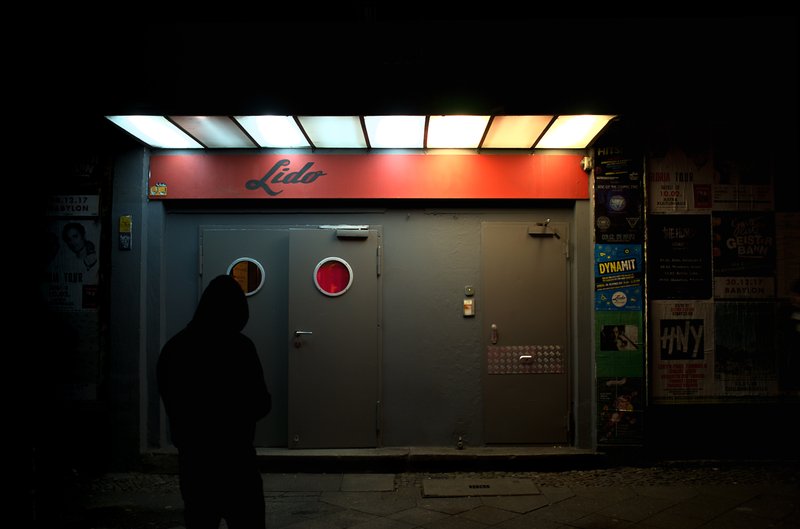 Jean-Pierre Damen urban and street photography - L1017479_lido